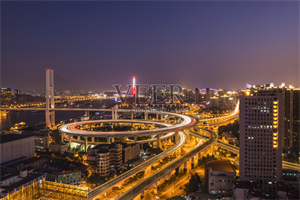 在星空庇护下领略上海夜色